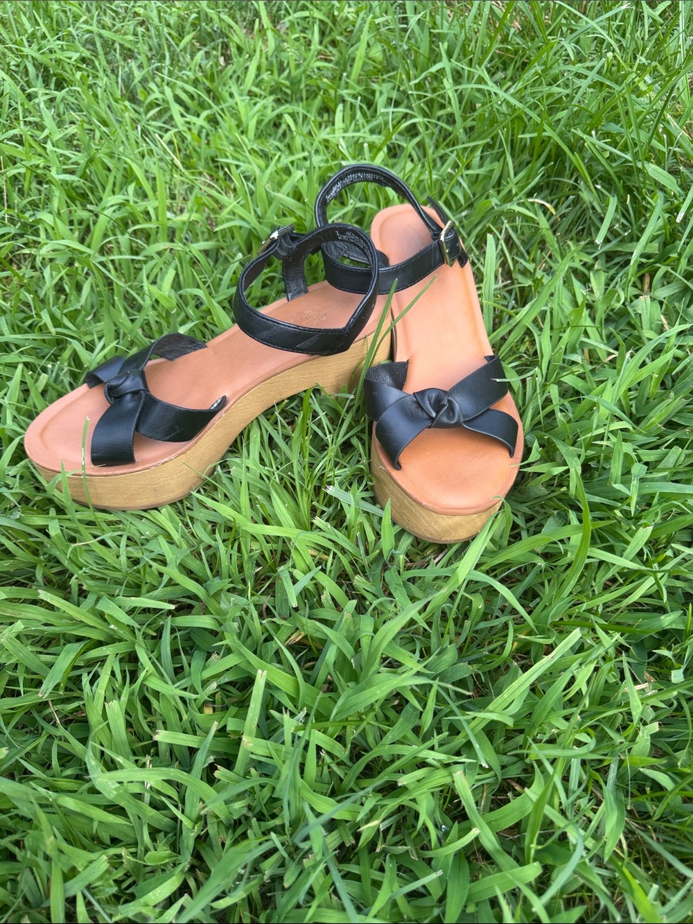 Women's Black Knot-Front Platform Sandals